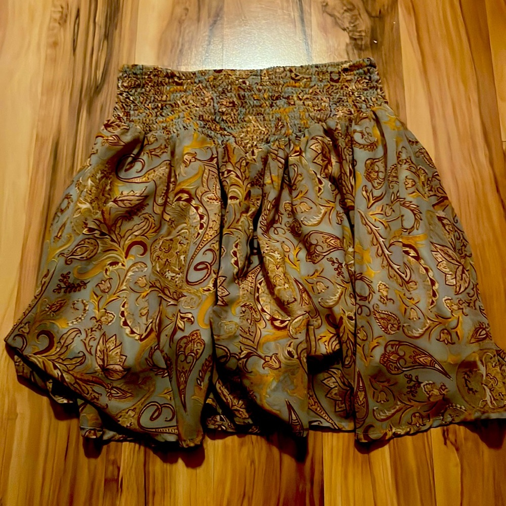Cross waist, ribbed, high waisted, country skirt